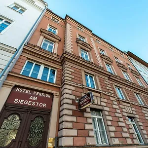 Guest house Hotel-pension Am Siegestor, Munich